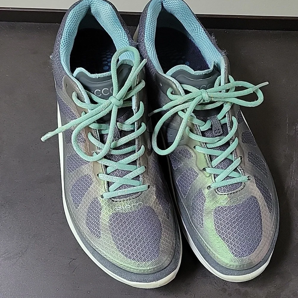 Ecco Biom Performace Athletic Sneaker Blue Green Color‎ Women Size 6